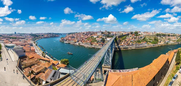 Vista aérea panorámica del puente Dom Luis —  Fotos de Stock