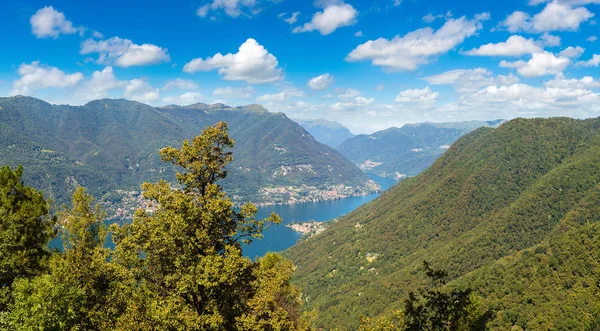 Lago de Como em itália — Fotografia de Stock