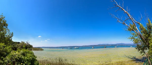 Panorama do lago Garda — Fotografia de Stock