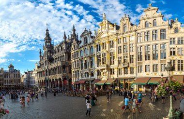 Brüksel grand yerde