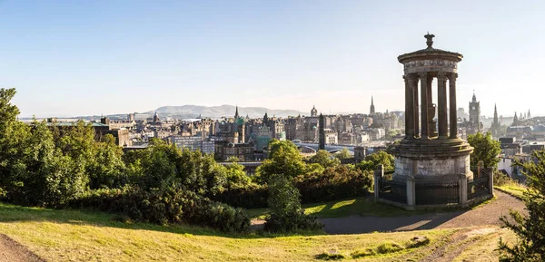 Edinburgh castle ze Calton Hill — Stock fotografie