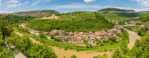 Panorama över Veliko Tărnovo — Stockfoto