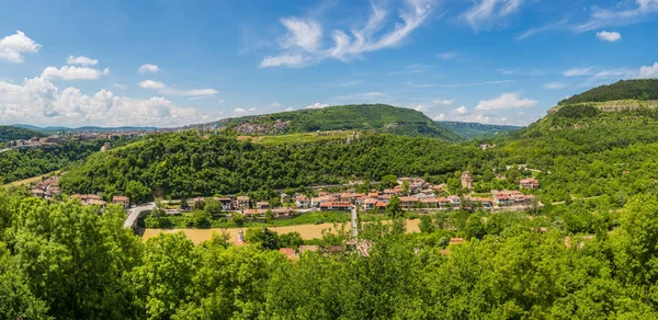 Панорама міста Велико-Тирново — стокове фото