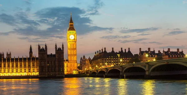 Puente de Westminster en Londres —  Fotos de Stock