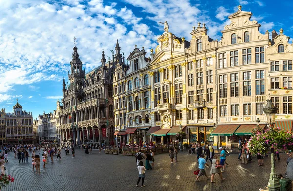 Brüksel grand yerde