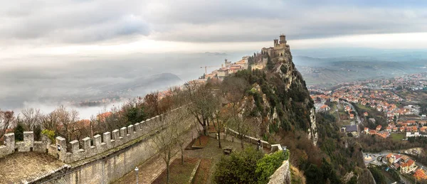 Forteresse Rocca della Guaita — Photo