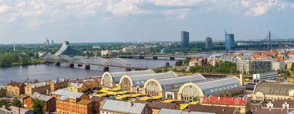 Panoramic aerial view of Riga — Stock Photo, Image