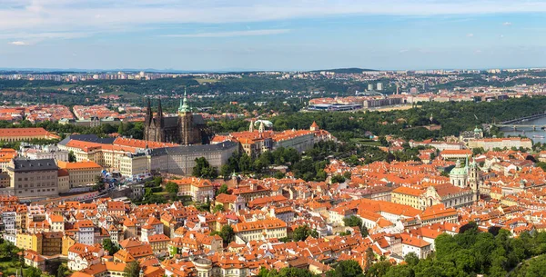 Vista aérea panorâmica de Praga — Fotografia de Stock