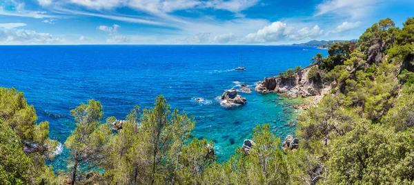 Rocks on the coast of Lloret de Mar — Stock Photo, Image