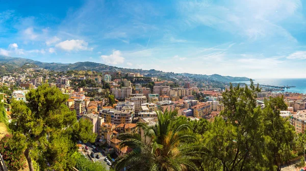 Vue aérienne panoramique de San Remo — Photo