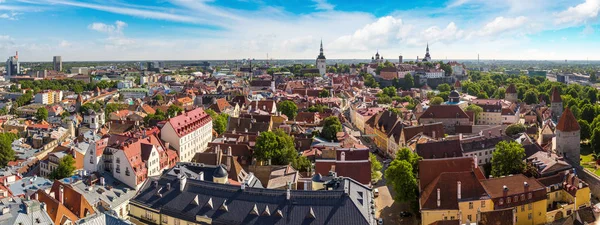 Antenn utsikt över Tallinn gamla stan — Stockfoto