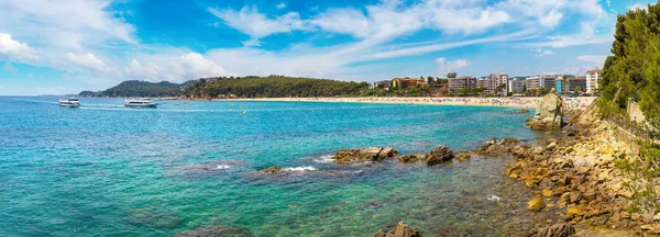 Rochers sur la côte de Lloret de Mar — Photo