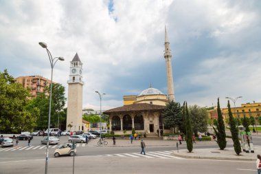 Tiran'daki Edhem Bey Camii