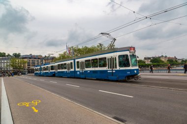 Zürih şehir tramvay