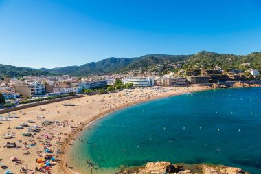 Kumsalda Tossa de Mar, İspanya