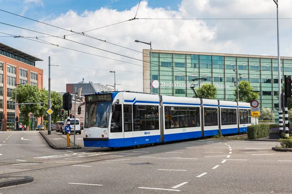 Město tramvaj v Amsterdamu — Stock fotografie