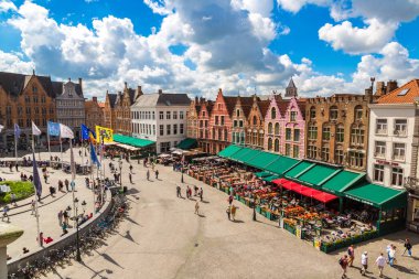 Bruges Pazar Meydanı
