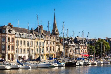  Fransa'da Honfleur Harbour 