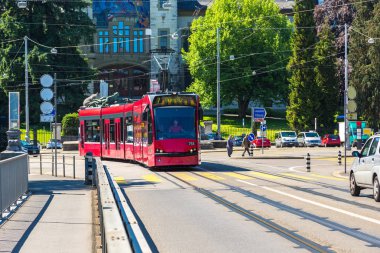 Modern şehir tramvay Bern