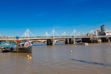 Hungerford bridge Londra.