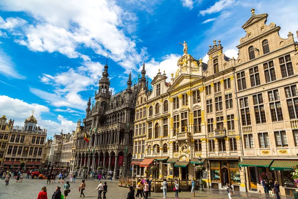 Brüksel grand yerde