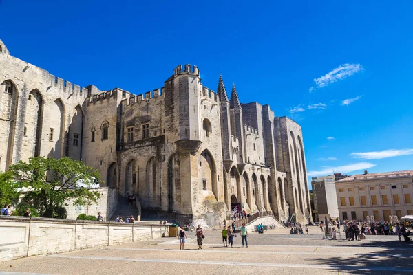Papal palace in Avignon — Stock Photo, Image