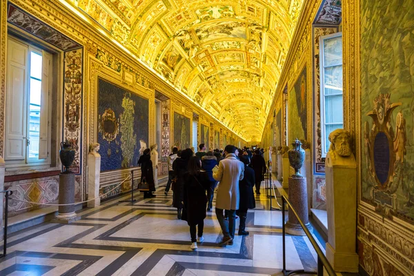 Vatikanisches museum in rom — Stockfoto