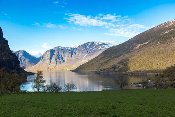 Norveç 'te Güzel Sognefjord — Stok fotoğraf