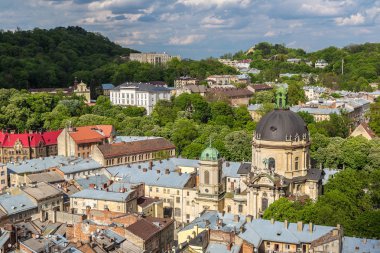 Lviv havadan görünümü