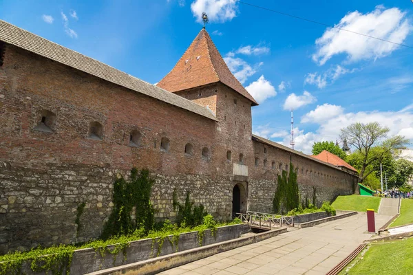 Kale duvarı Lviv, Ukrayna — Stok fotoğraf