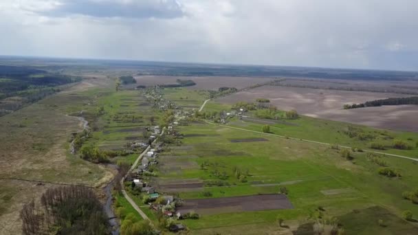 Ukrayna'da köyünün havadan görüntüleri — Stok video