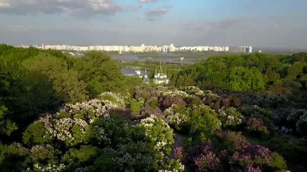 Luchtfoto drone beelden van Kiev, Oekraïne — Stockvideo