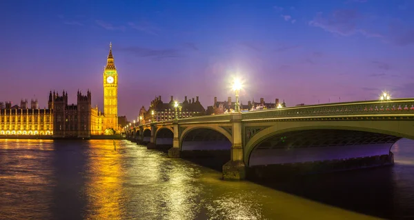 Big Ben, parlamentet, Westminster bridge — Stockfoto