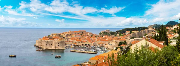 Antenn Visa gamla staden Dubrovnik — Stockfoto