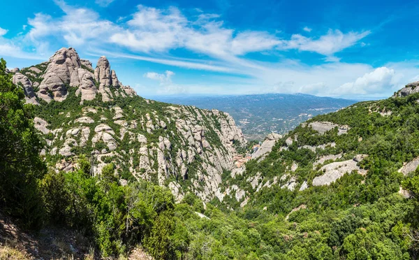 Beautiful Montserrat mountains — Stock Photo, Image