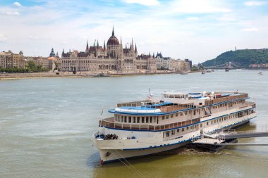 Budapeşte 'deki Meclis Binası