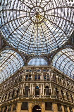 Napoli 'deki Vittorio Emanuele Galerisi