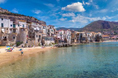 Cefalu Sicilya Sandy beach