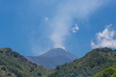 Sicilya 'da Yanardağ Etna