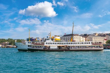 İstanbul 'da yolcu gemisi