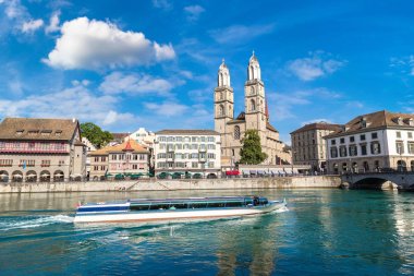 Zürih'te grossmunster Kilisesi