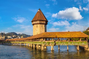 Ünlü Şapel köprüden Lucerne içinde