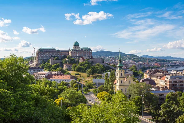 Kungliga slottet i Budapest — Stockfoto