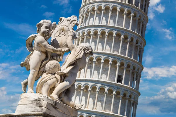 Leaning tower in Pisa — Stock Photo, Image