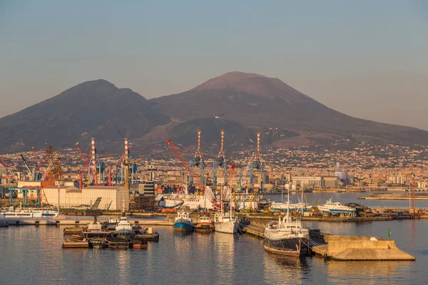 Napoli i wulkan Wezuwiusz — Zdjęcie stockowe
