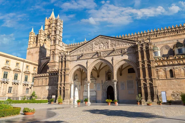 Cathédrale de Palerme en Italie — Photo