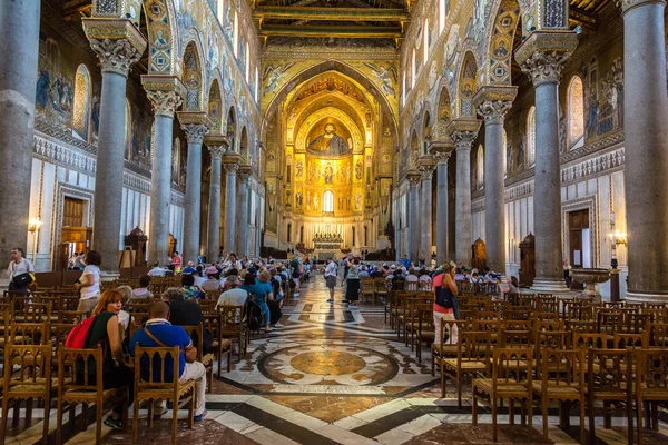 Cathedral of Monreale in Italy — Stock Photo, Image