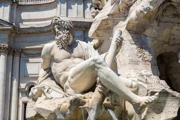 Fountain of the Four Rivers in Rome — Stock Photo, Image