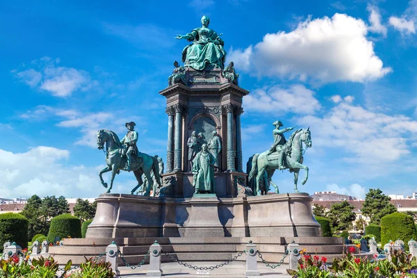 Maria Theresa staty i Wien — Stockfoto