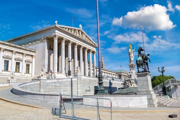 Österreichisches Parlament in Wien — Stockfoto